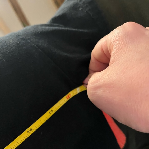 SOLD—-🖤 COOL T-Shirt - Picture 5 of 6